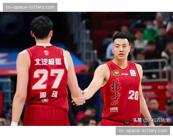 潜力新星曾凡博赛季总结：起伏中寻求稳定与突破